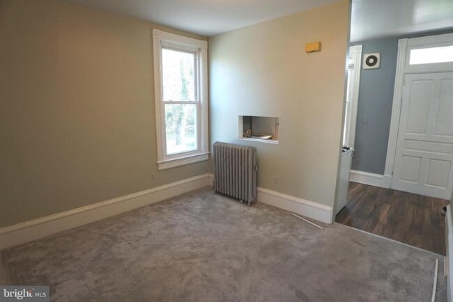 Building Photo - 1000 Edmondson Ave