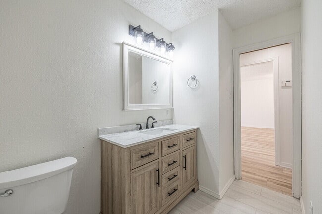 Building Photo - 3514 24th St