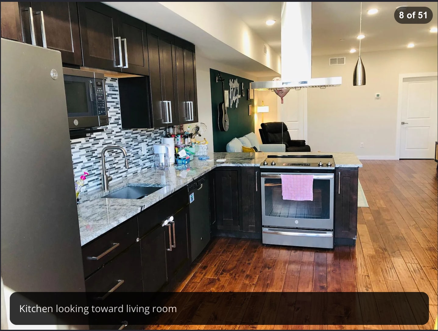 Kitchen - 2015 S Hutchinson St