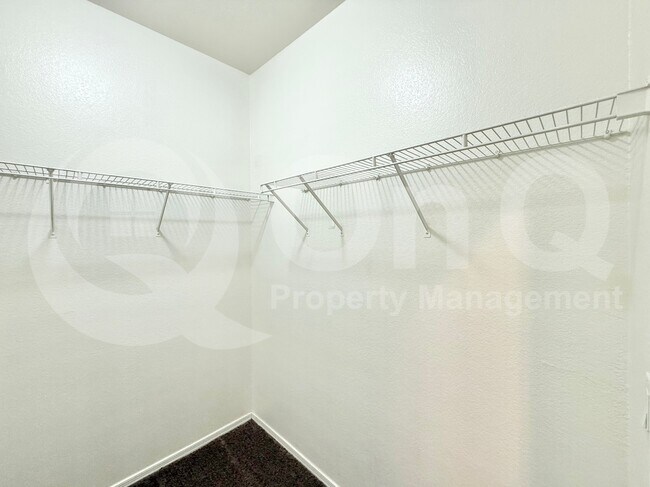 Building Photo - 1945 N 103rd Dr
