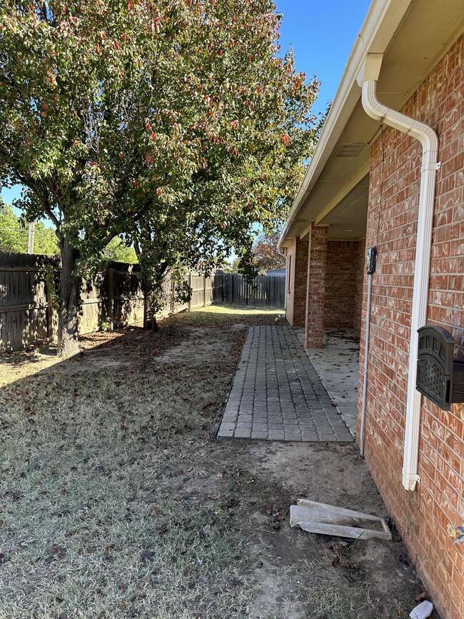 Building Photo - 4616 Alpine Pl