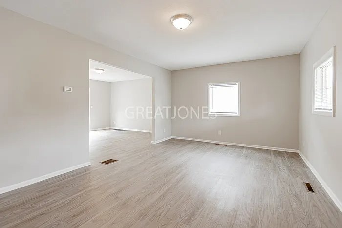 Building Photo - 1307 Nichol Ave