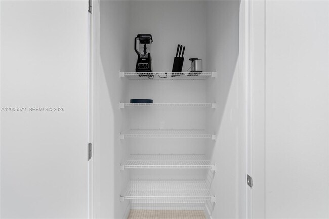 Building Photo - 77 SE 5th St