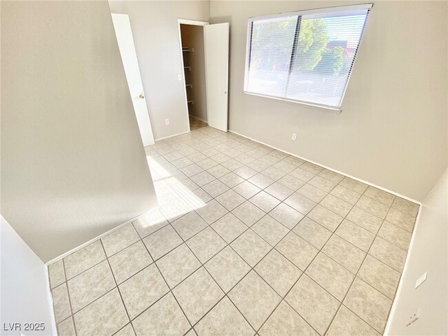 Building Photo - 3417 Civic Center Dr