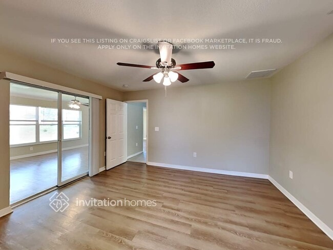 Building Photo - 2826 Gisela Rd