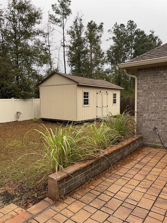 Building Photo - 4811 Spears St