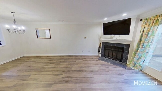 Building Photo - 1608 Township Cir