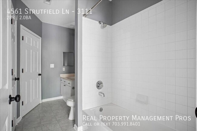 Building Photo - 4561 Strutfield Ln