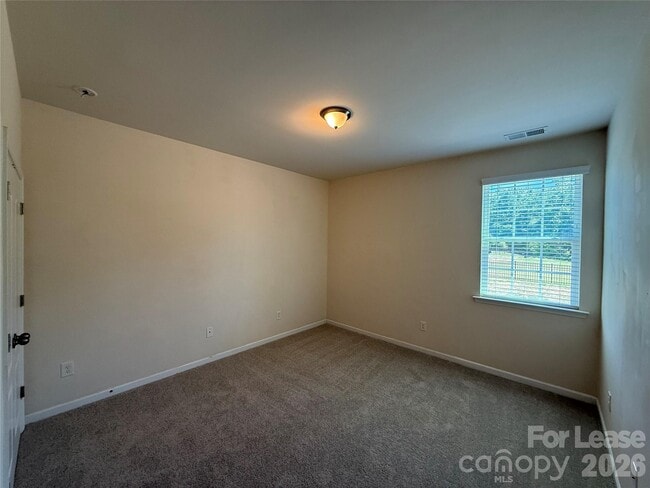 Building Photo - 6911 Agnew Dr
