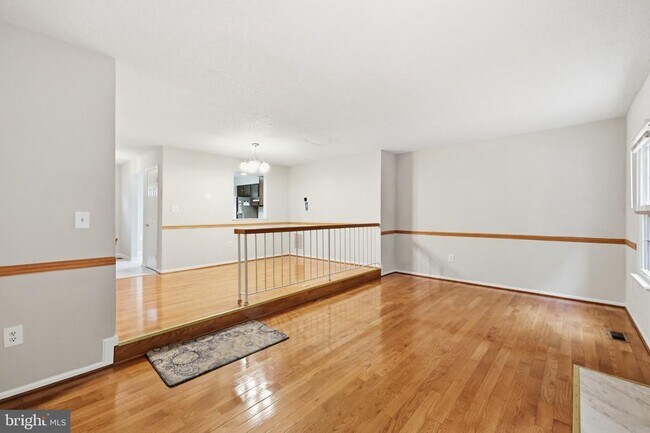 Building Photo - 4000 Sparrow House Ln