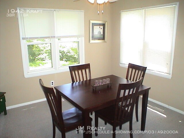 Building Photo - 3 Bedroom Home in Dogtown