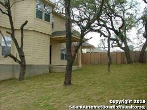 Building Photo - 823 Point Cove