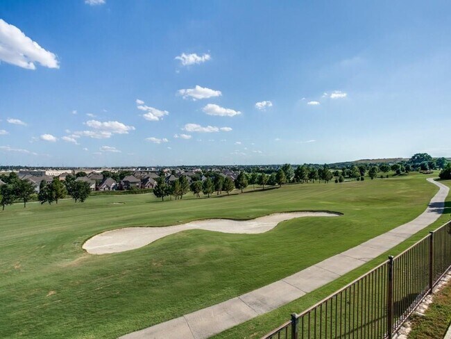 Building Photo - 1641 McGee Ln