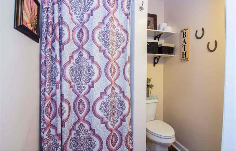 Building Photo - 233 N Main St