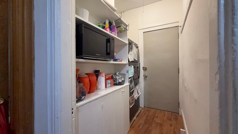 Building Photo - 26 Darling St