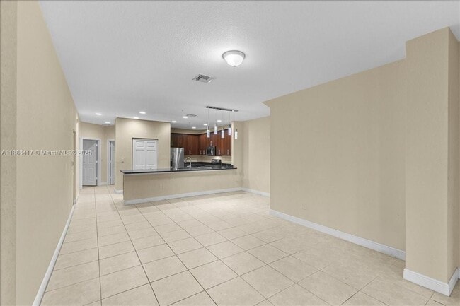 Building Photo - 1048 SW 147th Ave