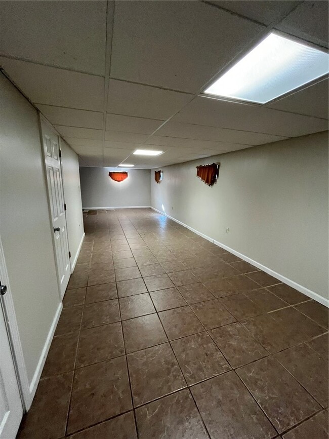 Building Photo - 1705 Derhake Rd