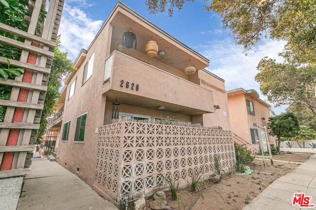 Building Photo - 2628 6th St