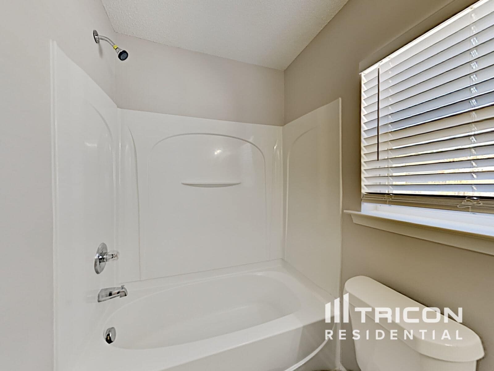 Building Photo - 3209 Mackinac Island Ln