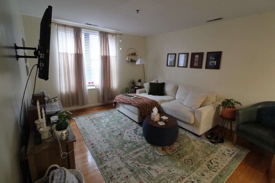 Building Photo - 2020 Massachusetts Ave