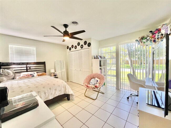 Building Photo - 8522 SW 148th Terrace