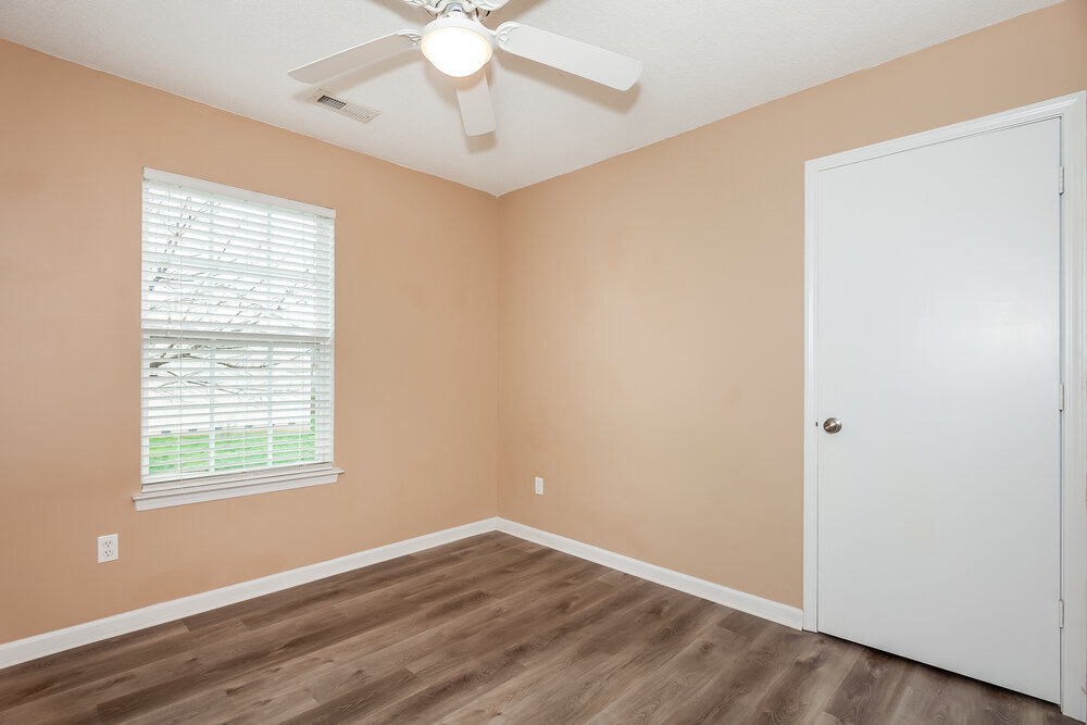 Building Photo - 9353 White Aspen Pl