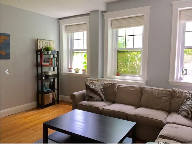 Building Photo - 62 Empire St