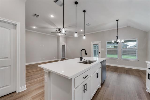 Building Photo - 808 Hardaway Ln