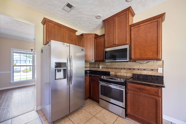 Building Photo - 7369 Pine Seed Dr