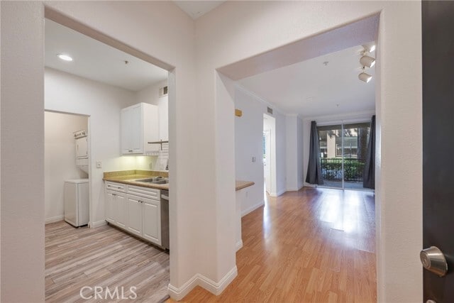 Building Photo - 2112 Watermarke Pl