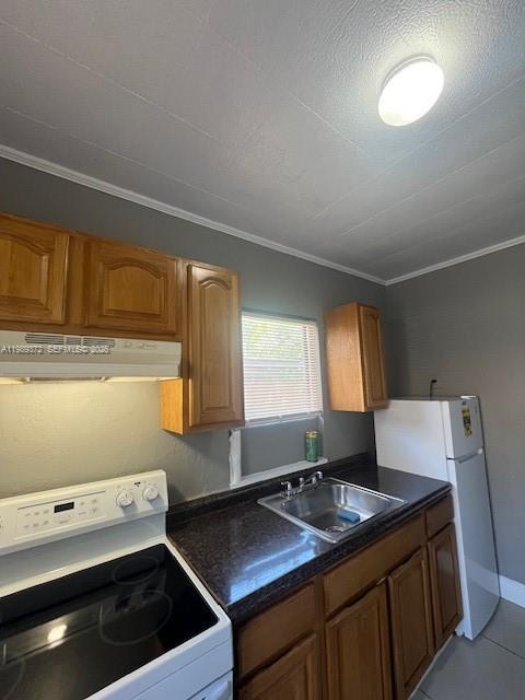 Building Photo - 2475 NE 184th Terrace