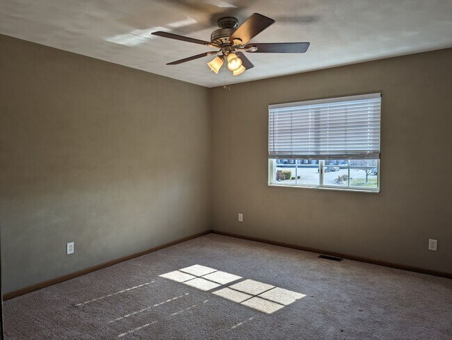 Building Photo - 111 Northtowne St