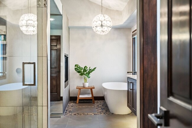 Building Photo - Beautiful 5 Bedroom Home in Windsor CO