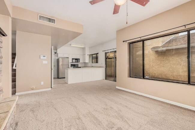 Building Photo - 3 bed 2.5 bath Single Family Home - Union ...
