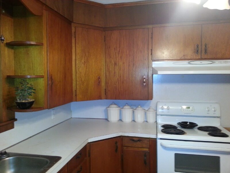 Building Photo - 83 Old Springfield Rd