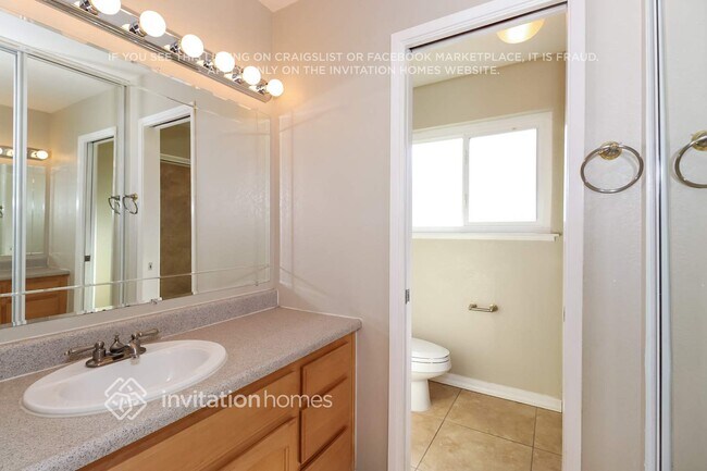 Building Photo - 9651 Elmira Cir