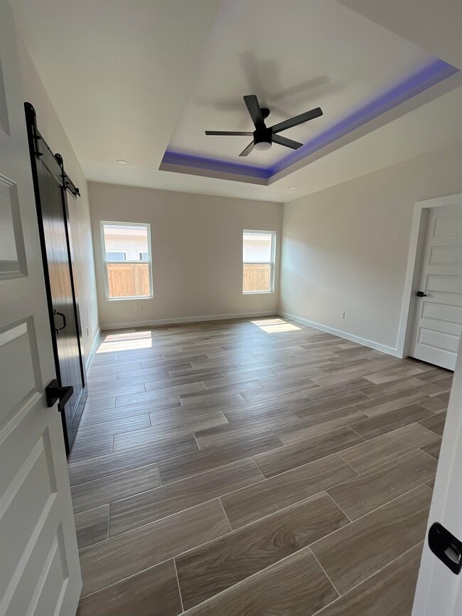 Building Photo - 5731 Beefalo Ln