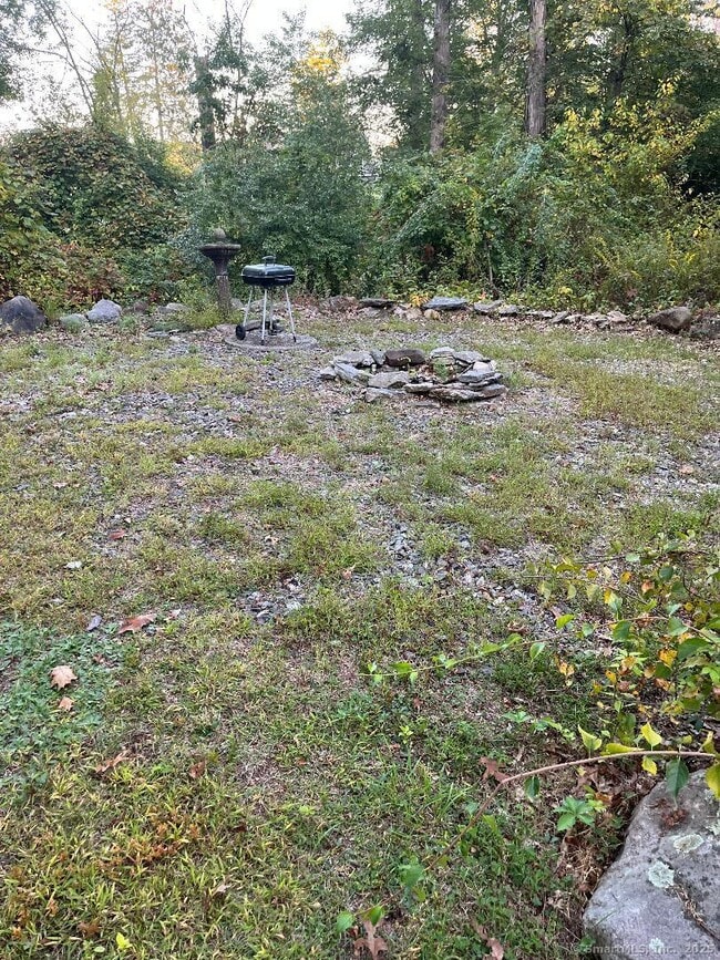 Building Photo - 146 Beebe Farms Rd