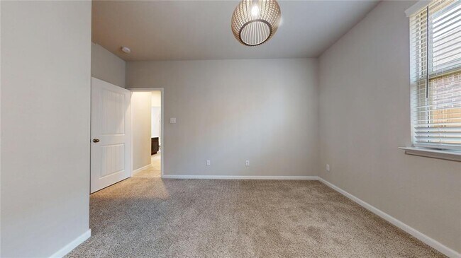 Building Photo - 5434 Wildbrush Dr