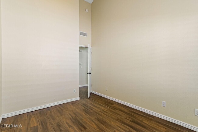 Building Photo - 13709 Paseo Hermoso Dr