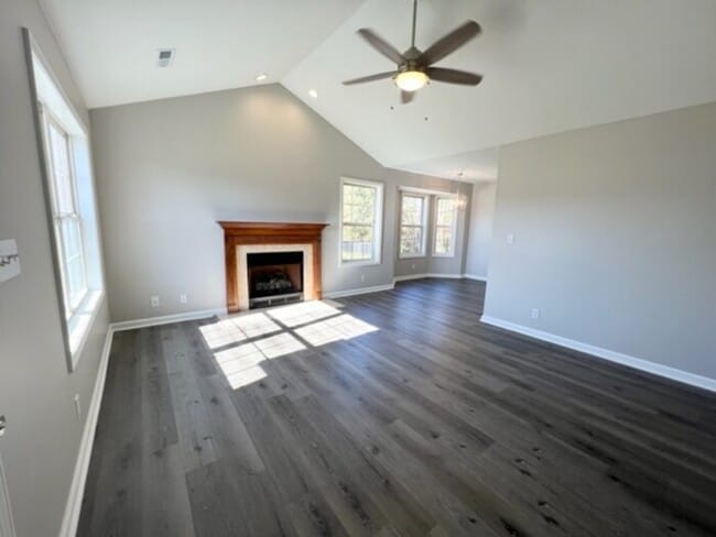 Building Photo - 1724 Ridge Runner Ct