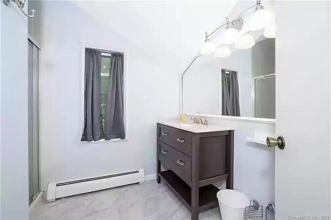 Building Photo - 7 Staunton Ct