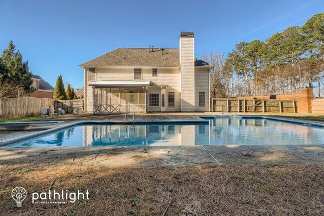 Building Photo - 902 Chadwick Park Dr