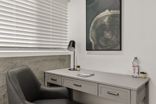 Building Photo - 10773 Ashton Ave