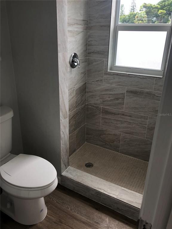 Building Photo - 4963 Viceroy St