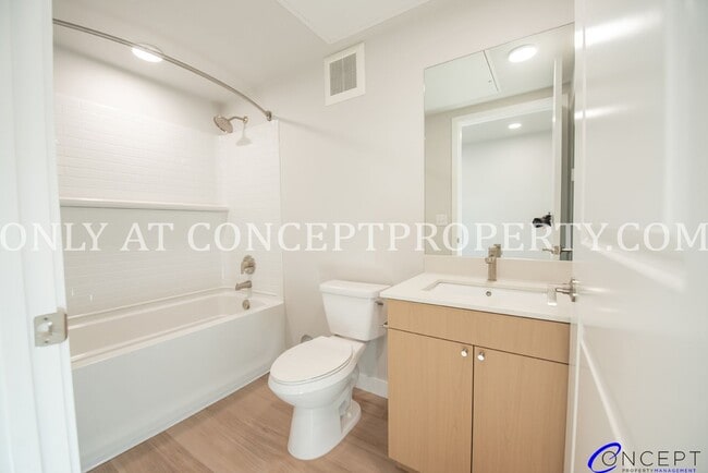 Building Photo - Discover modern mountain living in this beautiful 2-bedroom, 2-bathroom apartment home at Studio ...