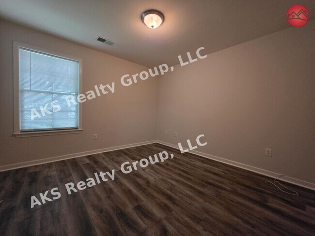 Building Photo - 4346 Ashwood Cove