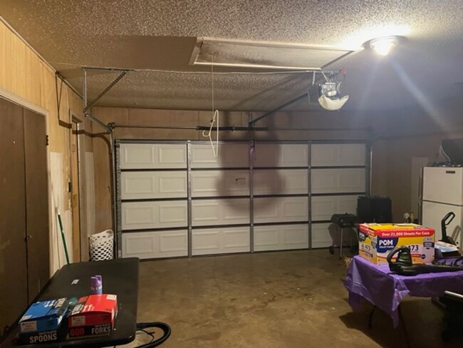 Building Photo - Edmond Home Ready for Occupancy