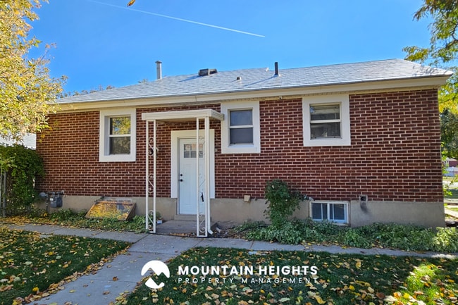 Building Photo - 2911 Hudson Cir