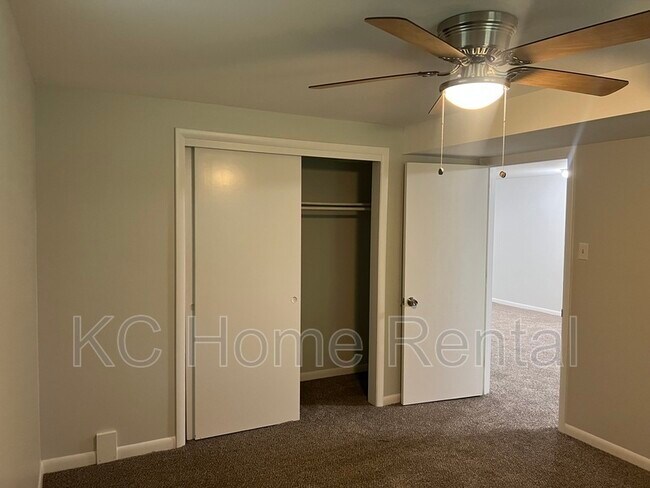 Building Photo - 506 Santa Fe St